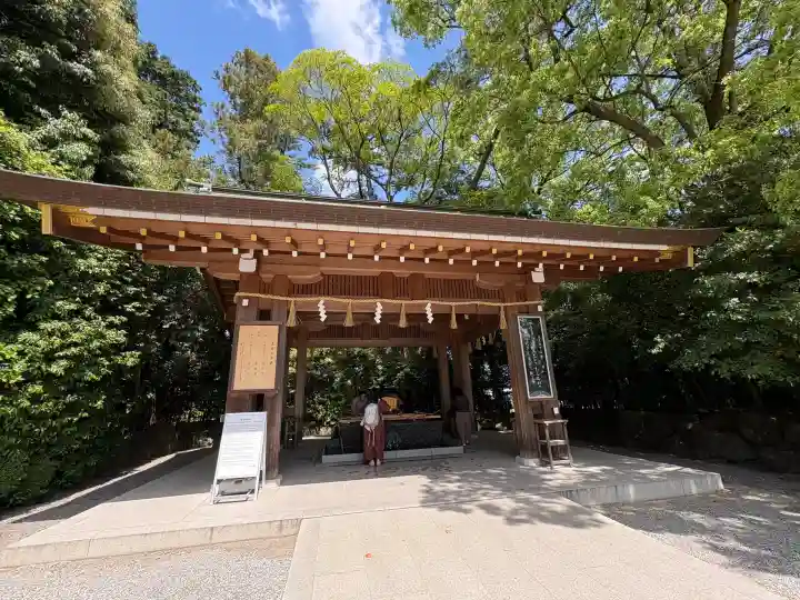 寒川神社の{uncategorized: "未分類", other: "その他", undefined: "問題あり", building: "その他建物", grave: "お墓", sacred_gate: "鳥居", guardian: "狛犬", statue: "像", buddha: "仏像", history: "歴史", nature: "自然", garden: "庭園", animal: "動物", pagoda: "塔", temizu: "手水舎", mountain_gate: "山門・神門", sanctuary: "本殿・本堂", subordinate: "末社・摂社", art: "芸術", scenery: "景色", jizo: "地蔵", ema: "絵馬", goshuin: "御朱印", omikuji: "おみくじ", items: "授与品その他", amulet: "お守り", goshuincho: "御朱印帳", eats: "食事", festival: "お祭り", votive_dance: "神楽", shichigosan: "七五三参", wedding: "結婚式", experience: "体験その他", initially: "初詣", around: "周辺", anti_infection: "感染症対策"}