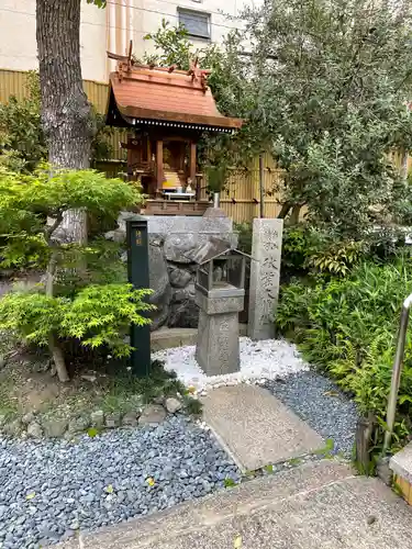 高津山 報恩院の末社・摂社