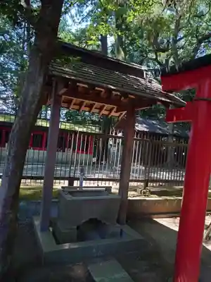 一言主神社の手水舎