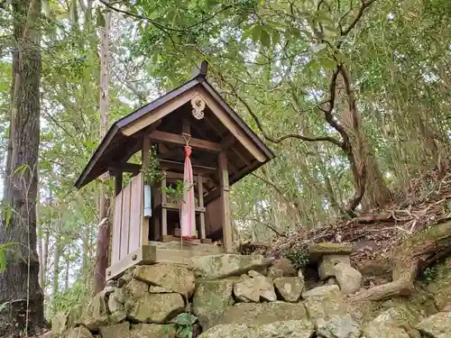 福地若王子神社の末社・摂社