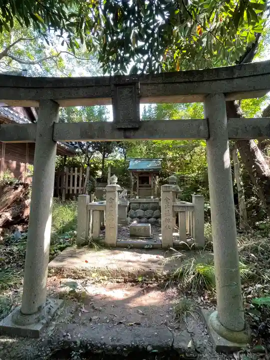 御鍬神社の末社・摂社