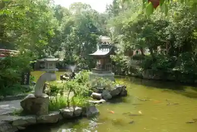 伊弉諾神宮の{uncategorized: "未分類", other: "その他", undefined: "問題あり", building: "その他建物", grave: "お墓", sacred_gate: "鳥居", guardian: "狛犬", statue: "像", buddha: "仏像", history: "歴史", nature: "自然", garden: "庭園", animal: "動物", pagoda: "塔", temizu: "手水舎", mountain_gate: "山門・神門", sanctuary: "本殿・本堂", subordinate: "末社・摂社", art: "芸術", scenery: "景色", jizo: "地蔵", ema: "絵馬", goshuin: "御朱印", omikuji: "おみくじ", items: "授与品その他", amulet: "お守り", goshuincho: "御朱印帳", eats: "食事", festival: "お祭り", votive_dance: "神楽", shichigosan: "七五三参", wedding: "結婚式", experience: "体験その他", initially: "初詣", around: "周辺", anti_infection: "感染症対策"}