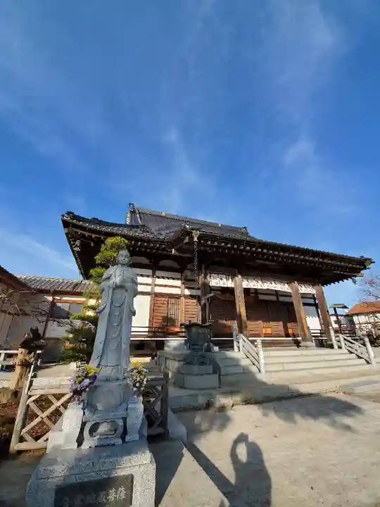 千用寺の本殿・本堂