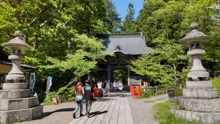 榛名神社の山門・神門
