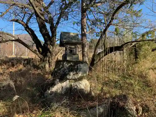 小玉神社の末社