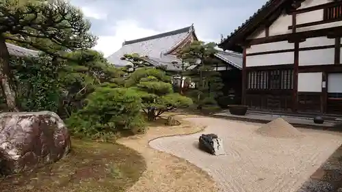 聖福寺の庭園