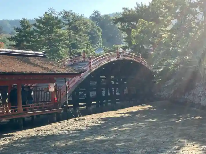 厳島神社(広島県)