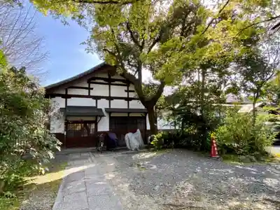 西光寺の本殿・本堂