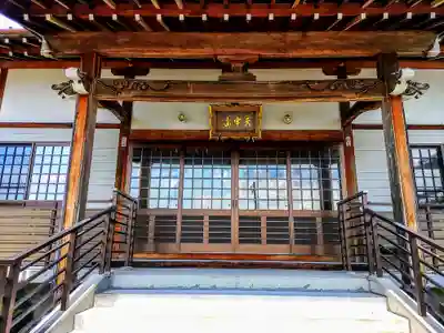 前熊寺の本殿・本堂