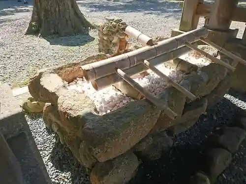 菅生石部神社の手水舎