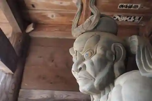 正龍寺の像