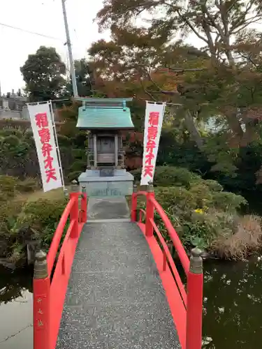 龍光寺の末社