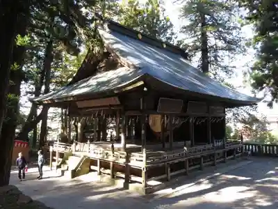 諏訪大社の本殿・本堂