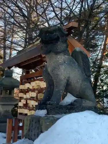 白石神社の狛犬