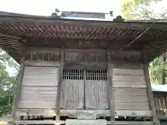 山神社の本殿