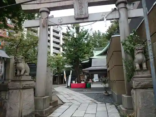 小野照崎神社の鳥居