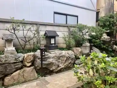 皆中稲荷神社の末社・摂社