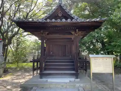 鶴林寺の末社・摂社