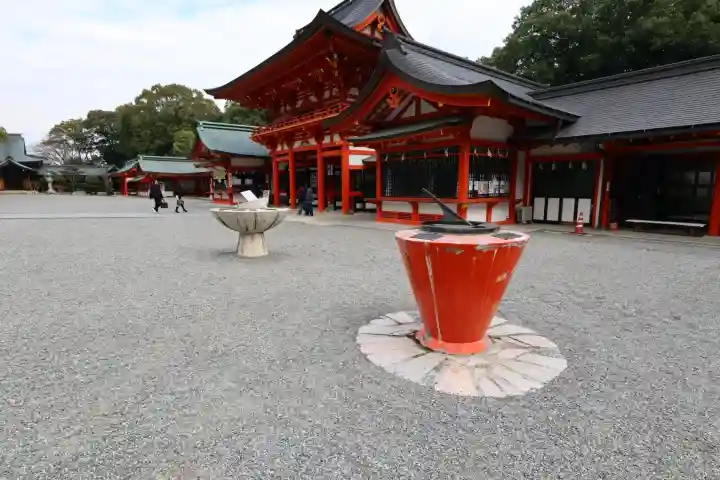 近江神宮の{uncategorized: "未分類", other: "その他", undefined: "問題あり", building: "その他建物", grave: "お墓", sacred_gate: "鳥居", guardian: "狛犬", statue: "像", buddha: "仏像", history: "歴史", nature: "自然", garden: "庭園", animal: "動物", pagoda: "塔", temizu: "手水舎", mountain_gate: "山門・神門", sanctuary: "本殿・本堂", subordinate: "末社・摂社", art: "芸術", scenery: "景色", jizo: "地蔵", ema: "絵馬", goshuin: "御朱印", omikuji: "おみくじ", items: "授与品その他", amulet: "お守り", goshuincho: "御朱印帳", eats: "食事", festival: "お祭り", votive_dance: "神楽", shichigosan: "七五三参", wedding: "結婚式", experience: "体験その他", initially: "初詣", around: "周辺", anti_infection: "感染症対策"}