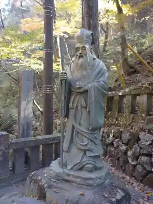 榛名神社の像