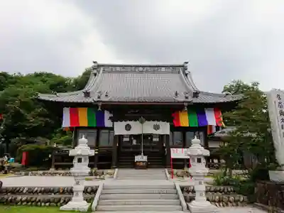 埼玉厄除け開運大師・龍泉寺（切り絵御朱印発祥の寺）の本殿・本堂