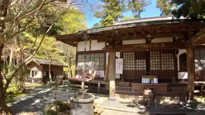 覚園寺の本殿・本堂