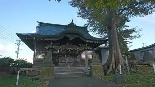 鮫八幡宮の本殿