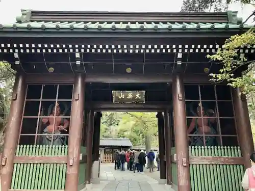高徳院の山門・神門