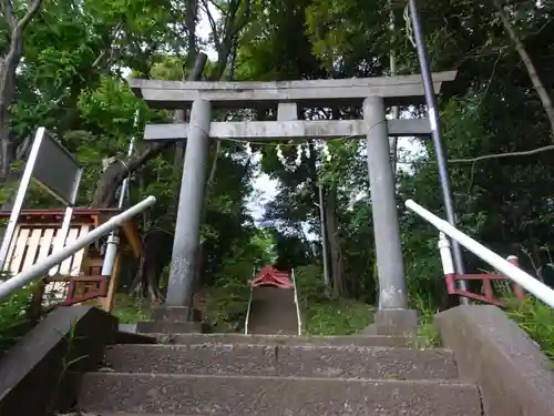 八幡神社の鳥居