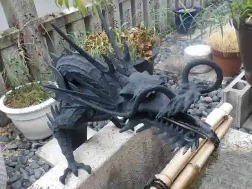 霊明神社の手水舎