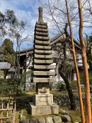 泉龍寺の塔