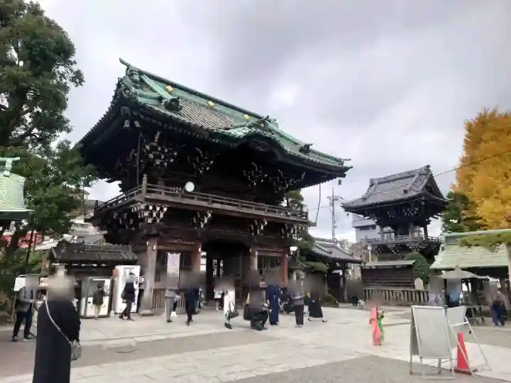 題経寺(柴又帝釈天)の{uncategorized: "未分類", other: "その他", undefined: "問題あり", building: "その他建物", grave: "お墓", sacred_gate: "鳥居", guardian: "狛犬", statue: "像", buddha: "仏像", history: "歴史", nature: "自然", garden: "庭園", animal: "動物", pagoda: "塔", temizu: "手水舎", mountain_gate: "山門・神門", sanctuary: "本殿・本堂", subordinate: "末社・摂社", art: "芸術", scenery: "景色", jizo: "地蔵", ema: "絵馬", goshuin: "御朱印", omikuji: "おみくじ", items: "授与品その他", amulet: "お守り", goshuincho: "御朱印帳", eats: "食事", festival: "お祭り", votive_dance: "神楽", shichigosan: "七五三参", wedding: "結婚式", experience: "体験その他", initially: "初詣", around: "周辺", anti_infection: "感染症対策"}