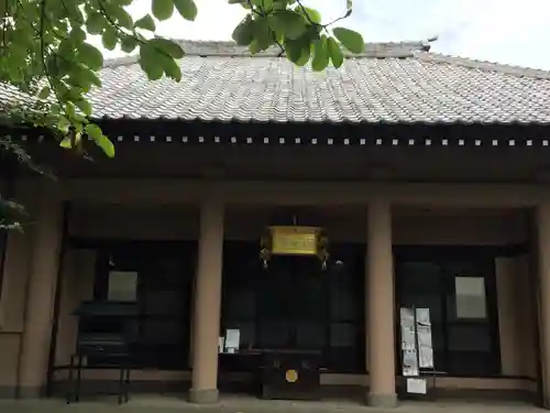 来福寺の本殿・本堂