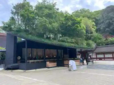 太宰府天満宮の{uncategorized: "未分類", other: "その他", undefined: "問題あり", building: "その他建物", grave: "お墓", sacred_gate: "鳥居", guardian: "狛犬", statue: "像", buddha: "仏像", history: "歴史", nature: "自然", garden: "庭園", animal: "動物", pagoda: "塔", temizu: "手水舎", mountain_gate: "山門・神門", sanctuary: "本殿・本堂", subordinate: "末社・摂社", art: "芸術", scenery: "景色", jizo: "地蔵", ema: "絵馬", goshuin: "御朱印", omikuji: "おみくじ", items: "授与品その他", amulet: "お守り", goshuincho: "御朱印帳", eats: "食事", festival: "お祭り", votive_dance: "神楽", shichigosan: "七五三参", wedding: "結婚式", experience: "体験その他", initially: "初詣", around: "周辺", anti_infection: "感染症対策"}
