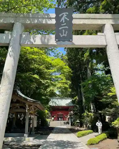 富士山東口本宮 冨士浅間神社の鳥居