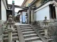 両足院の{uncategorized: "未分類", other: "その他", undefined: "問題あり", building: "その他建物", grave: "お墓", sacred_gate: "鳥居", guardian: "狛犬", statue: "像", buddha: "仏像", history: "歴史", nature: "自然", garden: "庭園", animal: "動物", pagoda: "塔", temizu: "手水舎", mountain_gate: "山門・神門", sanctuary: "本殿・本堂", subordinate: "末社・摂社", art: "芸術", scenery: "景色", jizo: "地蔵", ema: "絵馬", goshuin: "御朱印", omikuji: "おみくじ", items: "授与品その他", amulet: "お守り", goshuincho: "御朱印帳", eats: "食事", festival: "お祭り", votive_dance: "神楽", shichigosan: "七五三参", wedding: "結婚式", experience: "体験その他", initially: "初詣", around: "周辺", anti_infection: "感染症対策"}