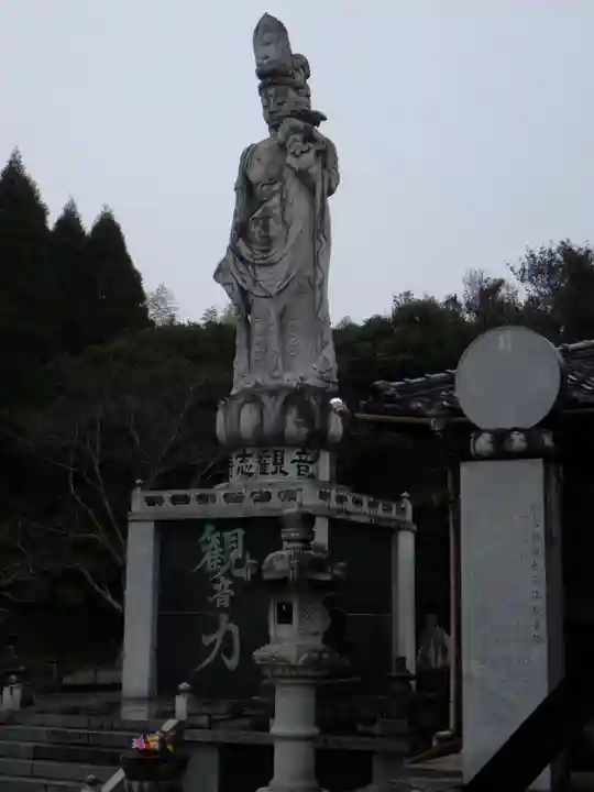 慈雲山 影現寺(時志観音)の仏像