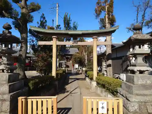 上中居諏訪神社の鳥居