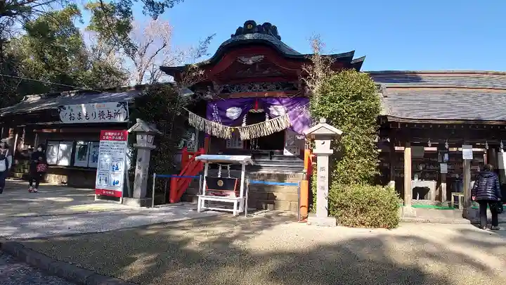 新田神社の本殿・本堂