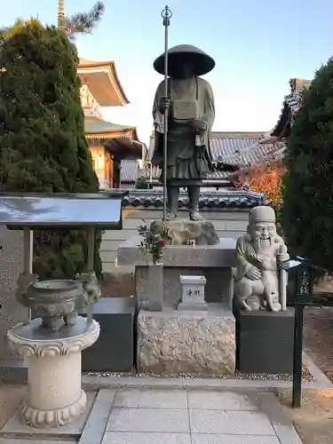 讃岐國分寺の像