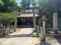 大鳥美波比神社(大鳥大社境内摂社)の{uncategorized: "未分類", other: "その他", undefined: "問題あり", building: "その他建物", grave: "お墓", sacred_gate: "鳥居", guardian: "狛犬", statue: "像", buddha: "仏像", history: "歴史", nature: "自然", garden: "庭園", animal: "動物", pagoda: "塔", temizu: "手水舎", mountain_gate: "山門・神門", sanctuary: "本殿・本堂", subordinate: "末社・摂社", art: "芸術", scenery: "景色", jizo: "地蔵", ema: "絵馬", goshuin: "御朱印", omikuji: "おみくじ", items: "授与品その他", amulet: "お守り", goshuincho: "御朱印帳", eats: "食事", festival: "お祭り", votive_dance: "神楽", shichigosan: "七五三参", wedding: "結婚式", experience: "体験その他", initially: "初詣", around: "周辺", anti_infection: "感染症対策"}