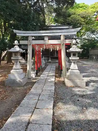 美濃輪稲荷神社の末社・摂社