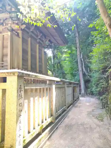 由加神社（和気由加神社）の本殿