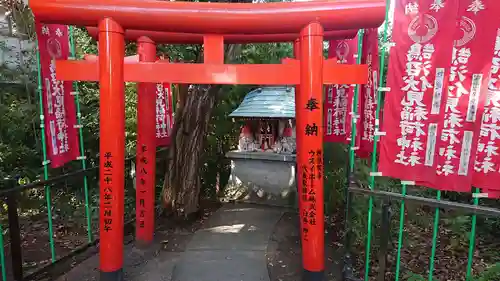 鵠沼伏見稲荷神社の鳥居