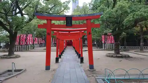 湊川神社の鳥居