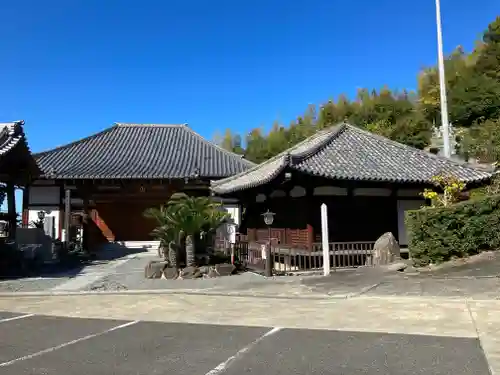 来迎寺の本殿