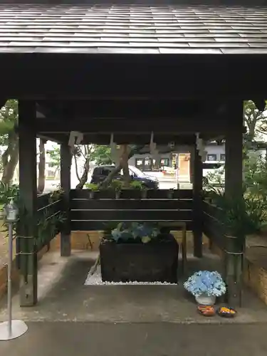 北広島市総鎮守　廣島神社の手水