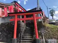 足助山稲荷大明神の鳥居