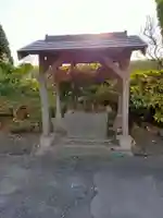 旅立稲荷神社の手水舎