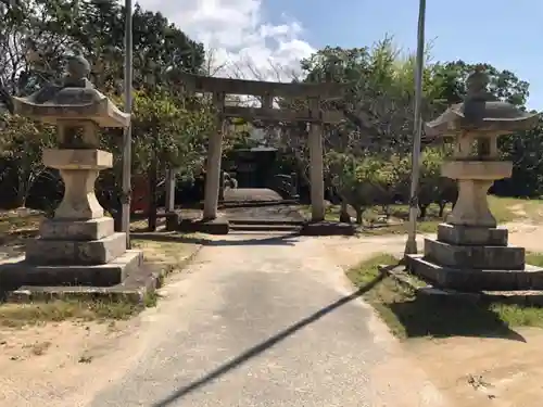 杜屋神社の鳥居